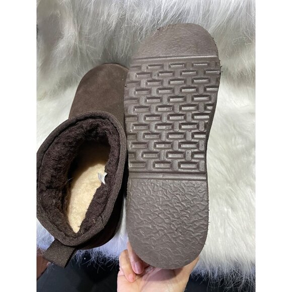 Bearpaw Womens Short Brown Suede Winter Boots With Plush Fleece Lining Size 10 - Picture 7 of 7